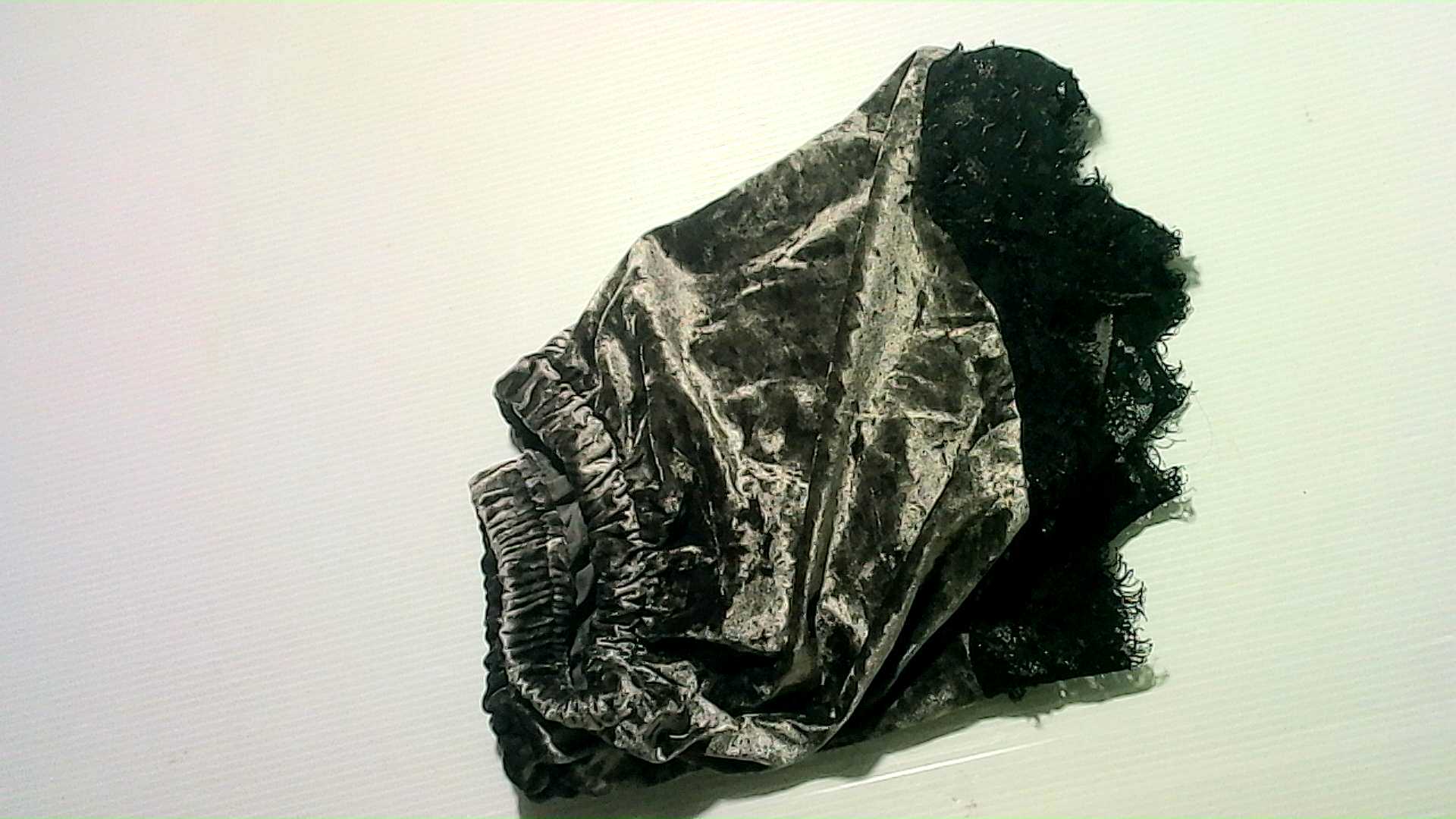 short pants with velvet and lace