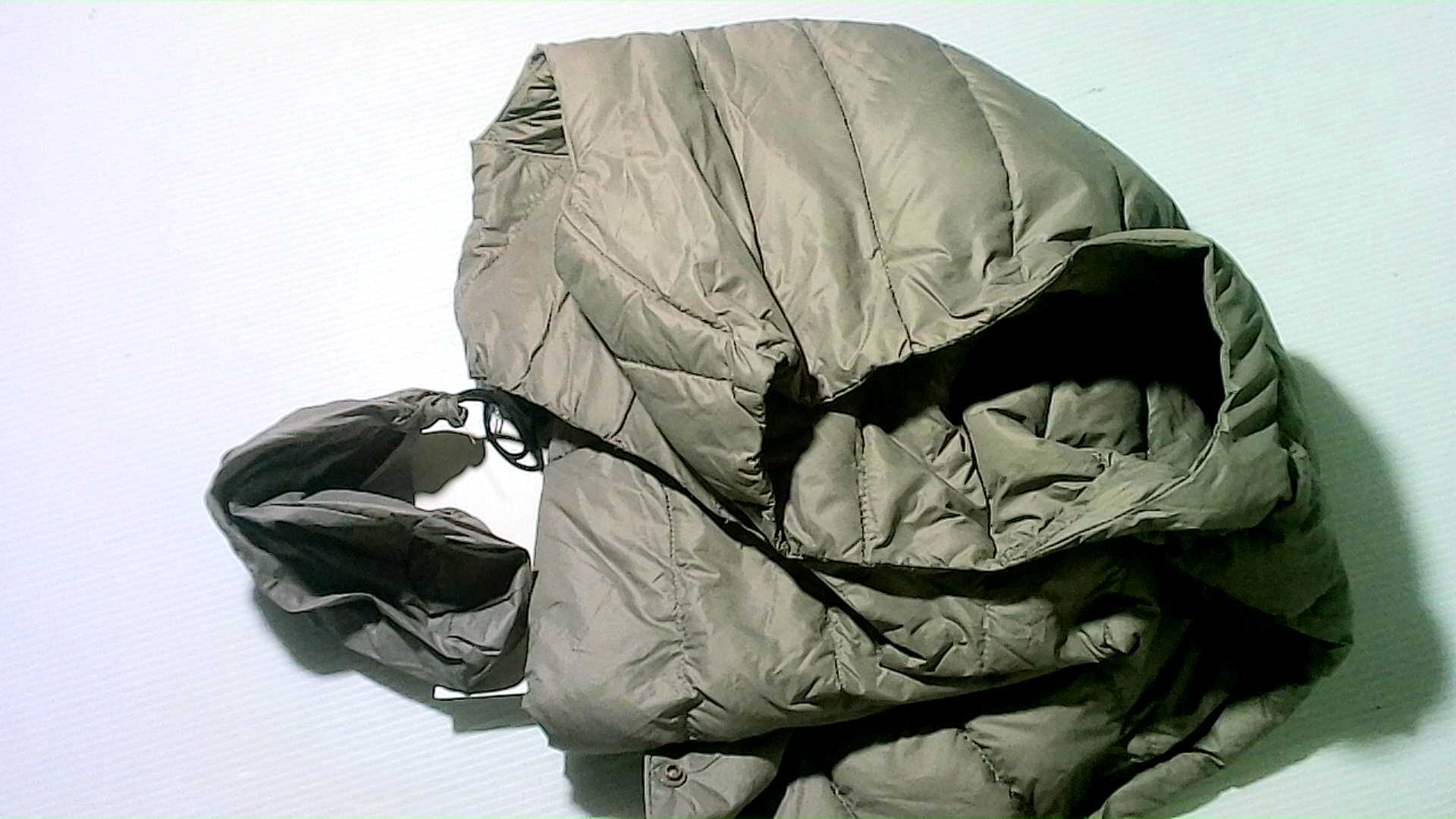 Rain jacket made of synthetic fabric